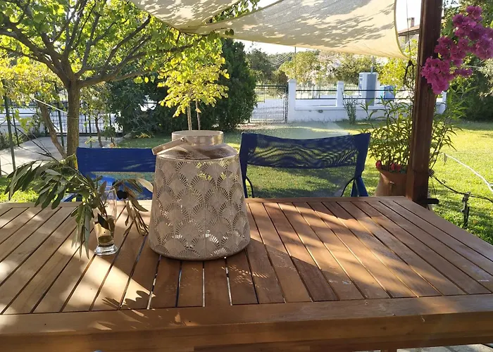 Summer House 150M From The Beach For 5 Persons.