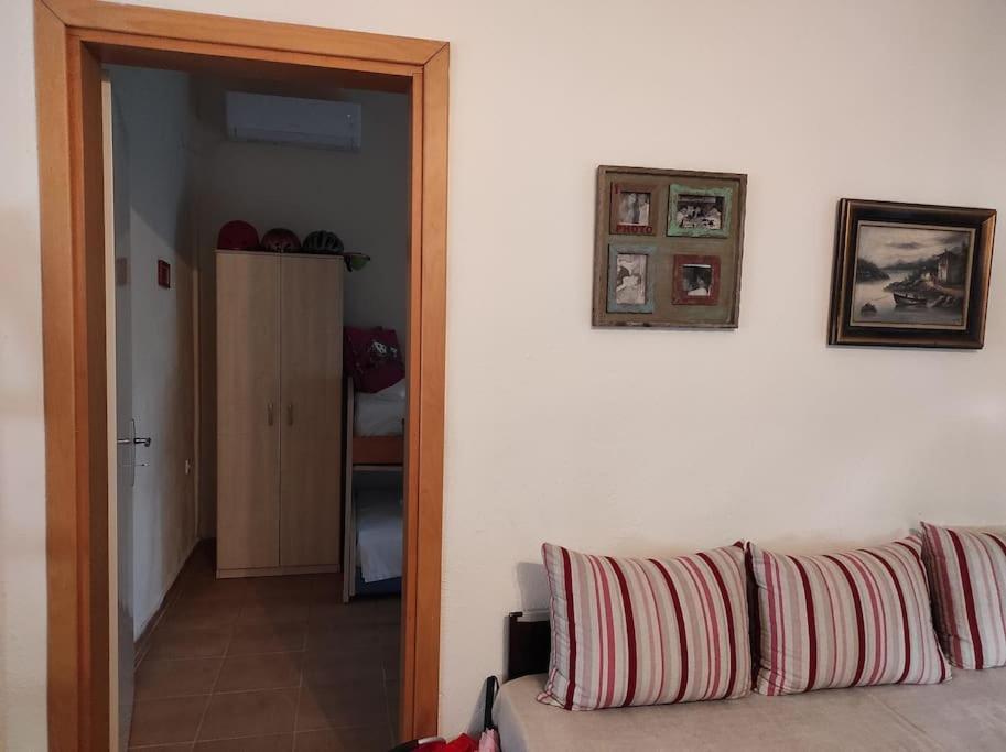 Summer House 150m From The For 5 Persons. * Sozopoli