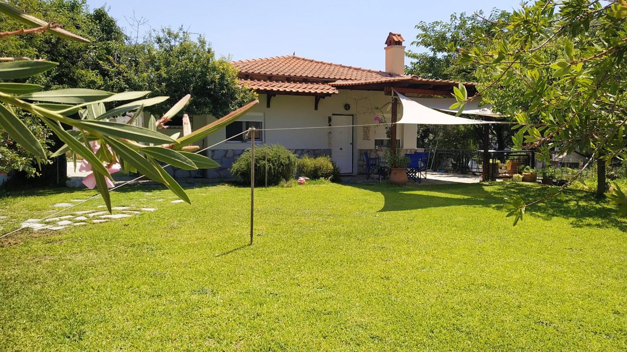 Summer House 150m From The For 5 Persons. Holiday home Sozopoli